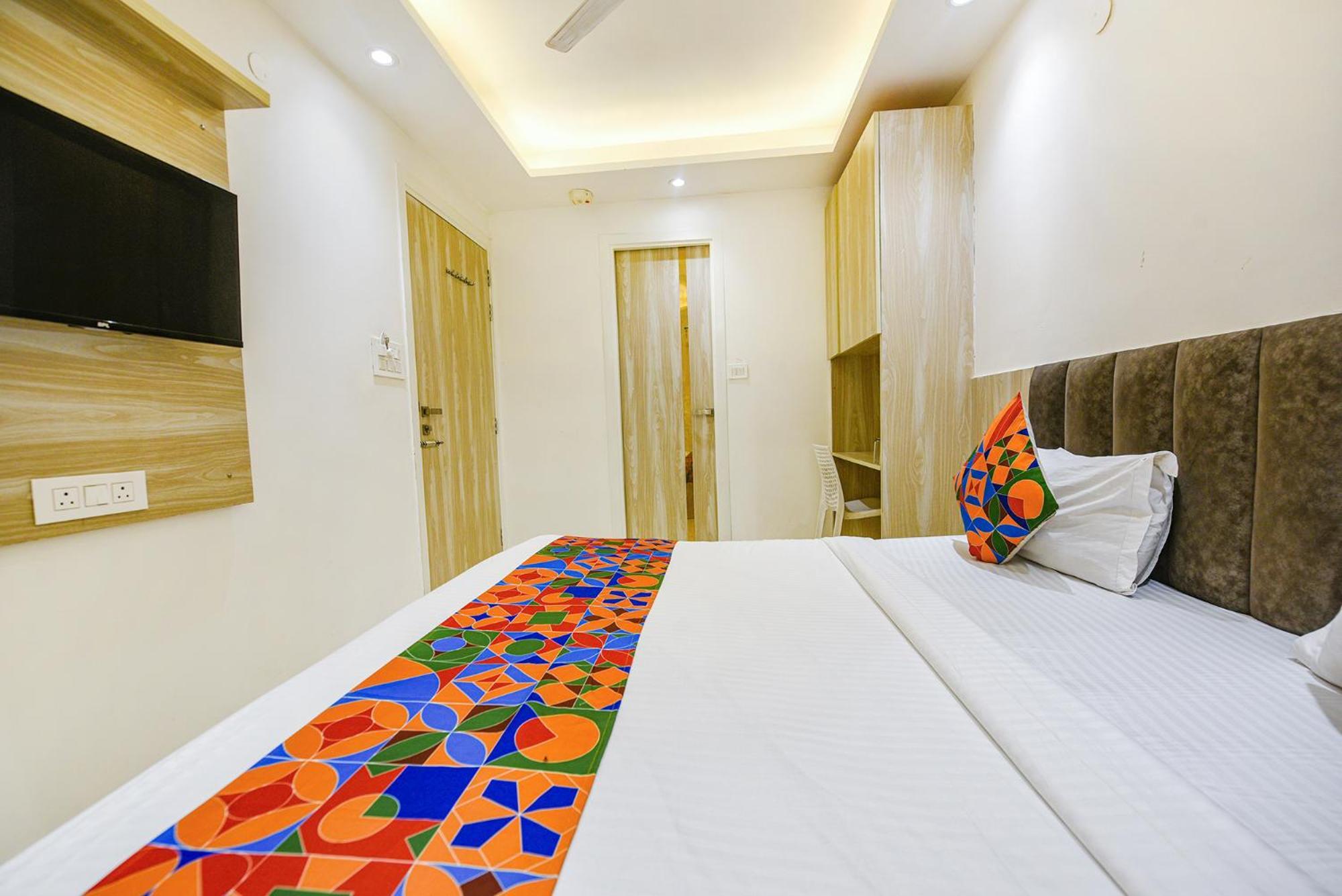 Fabhotel Luxury Inn Near Adarsh Nagar Metro دلهي المظهر الخارجي الصورة